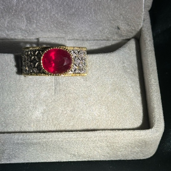 3.84ct ruby 18k ring - Picture 2 of 10